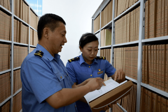 2025年新澳门与香港正版免费资料大全与警惕虚假宣传全面释义、解释与落实与警惕虚假宣传